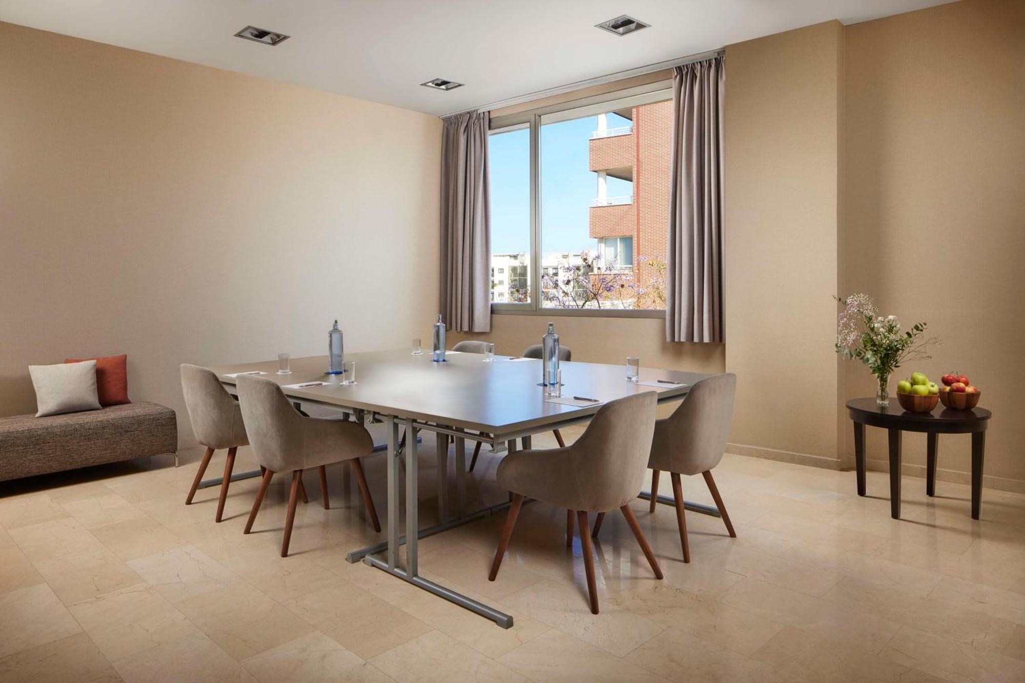 NH Alicante Exterior foto