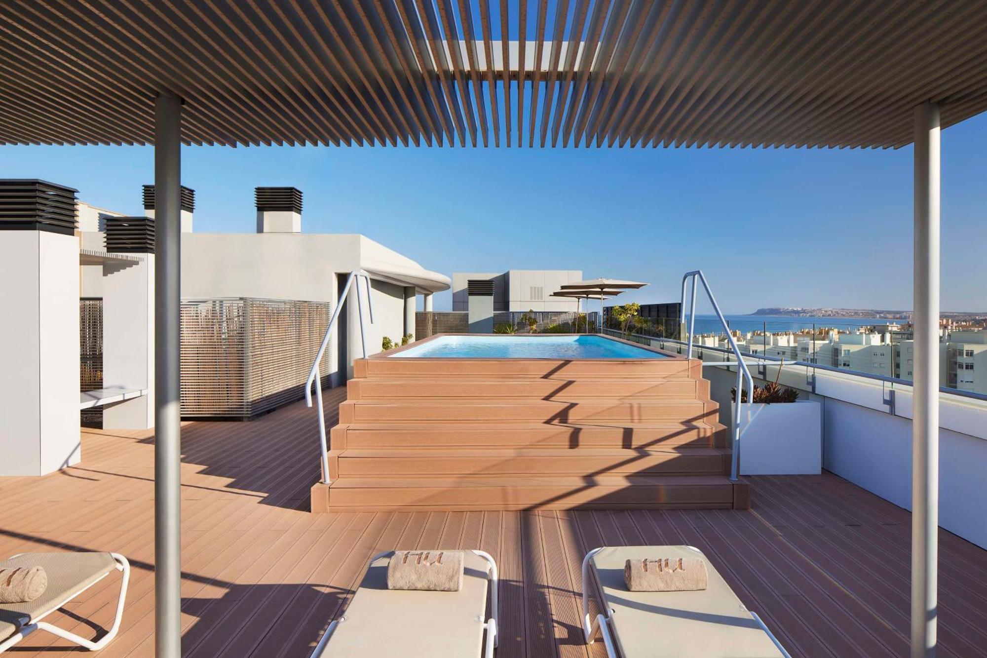 NH Alicante Exterior foto