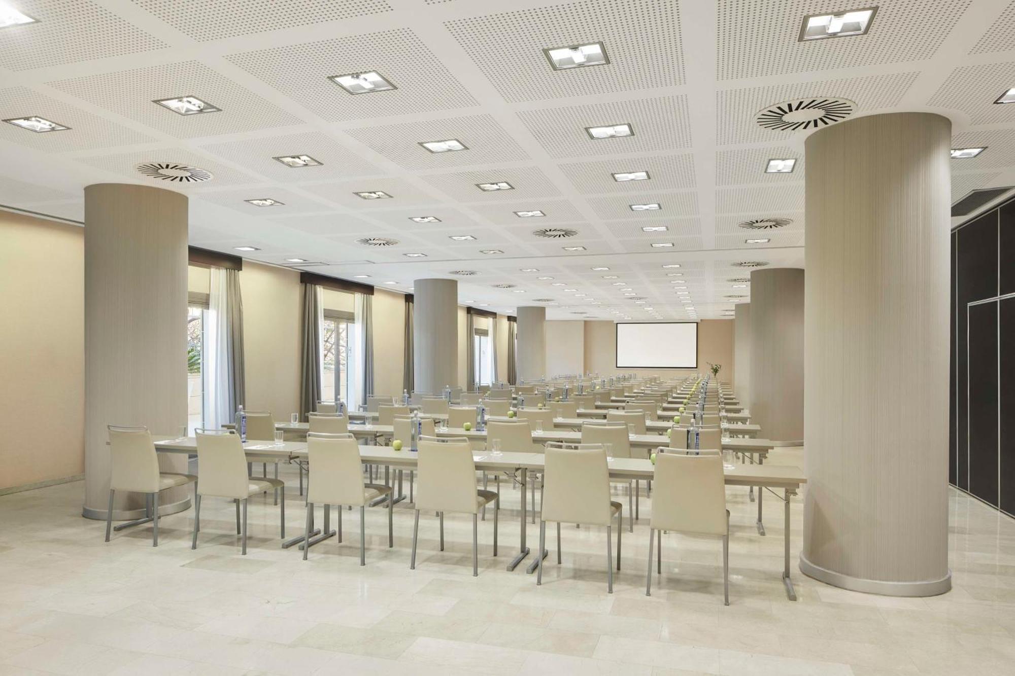 NH Alicante Exterior foto